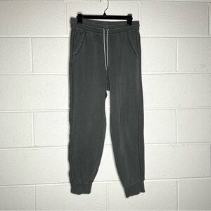 < Universal Thread Gray Jogger Sweatpants Size Medium >